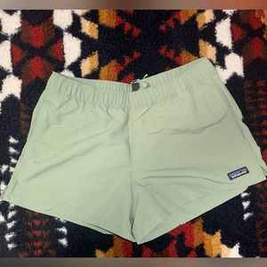 NWT Womens Patagonia Baggies 2.5 inch inseam